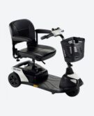alquilar-scooter-desmontable-pequeño-mobility-rent-disponible-tres-ruedas