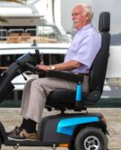alquilar-scooter-electrico-grande-mobility-rent-gran-independencia