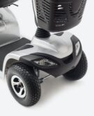 alquilar-scooter-electrico-mediano-mobility-rent-posicion-luces-delanteras